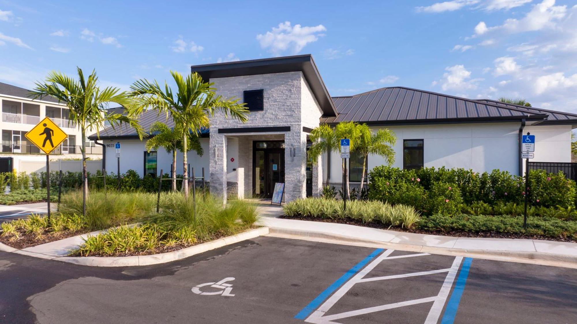 Stunning 4 Bd W/ Pool Close To Disney @ Champions Gate 990 キシミー エクステリア 写真